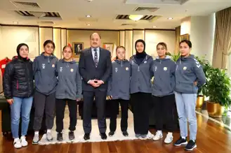 Bingöl'de Kadın Hentbolculara Saldırı!
