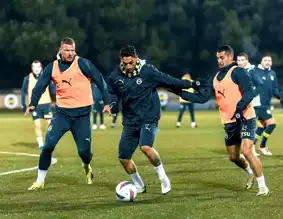 Fenerbahçe, Hatayspor Maçına Hazırlanıyor