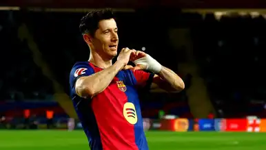 Lewandowski'nin Sözleşmesi Uzatıldı! 2026'ya Kadar Barça'da!