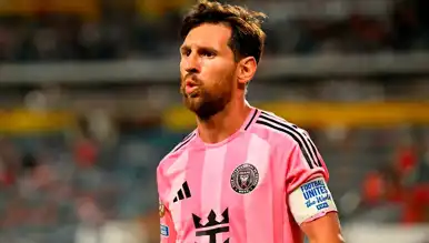 Messi'nin Direğe Takılan Şutu: Inter Miami-Al Ahly Berabere Kaldı!