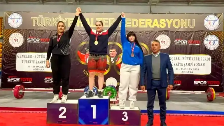Bilecik'ten Türkiye İkincisi: Belgin Gökçe Araz!