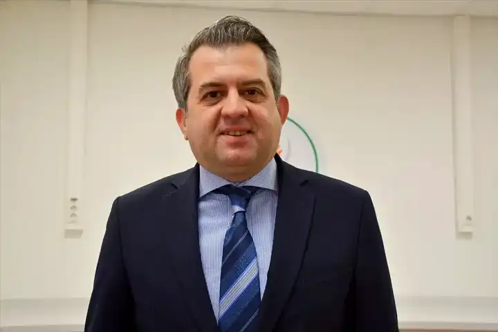 Depremzede Çocuklara Ortopedik Destek