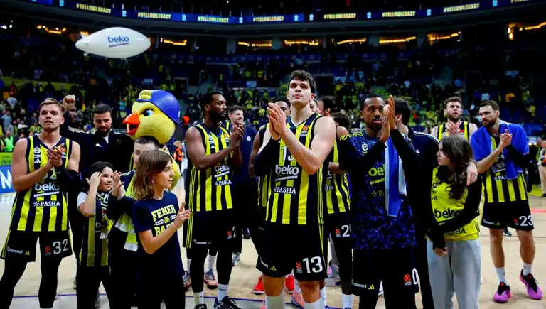 Fenerbahçe Beko, Paris'te Zorlu Maçta!