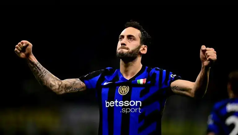 Galatasaray, Hakan Çalhanoğlu için Taarruzda! Inter Rahatsız!