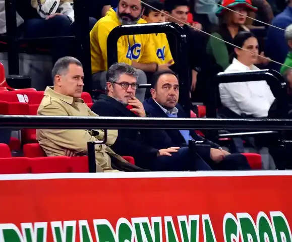 Karşıyaka'da Kayyum Tehlikesi Geçti!